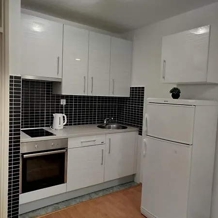Apartman Ena *